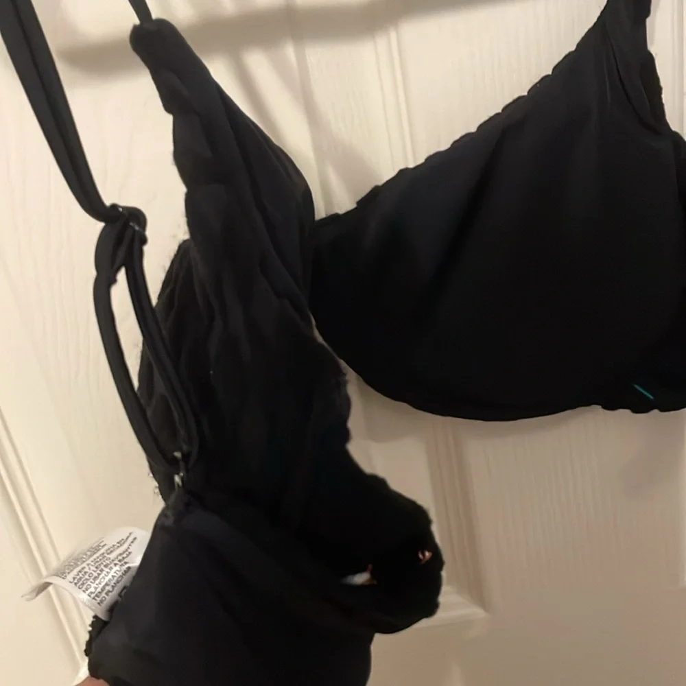 New with tags Good American Black Jacquard Terry Bikini Top